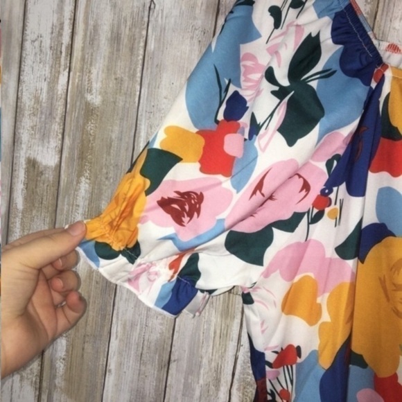 Shein Floral Plus Blouse - Picture 3 of 5